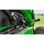 Tondeuse autoportée John Deere X167R – Image 5
